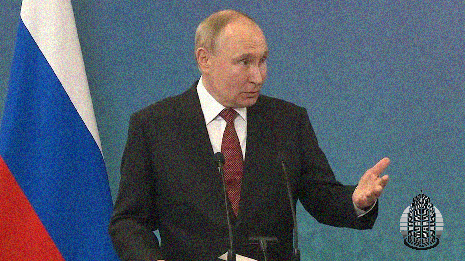 Путін заявив, що ДНР і ЛНР мали право на відокремлення від України за міжнародним правом — а Чечня ні