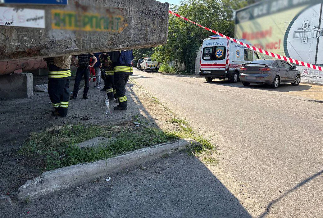 У Черкасах чоловік погрожував підірвати гранату та намагався взяти в заручники військовослужбовців ТЦК