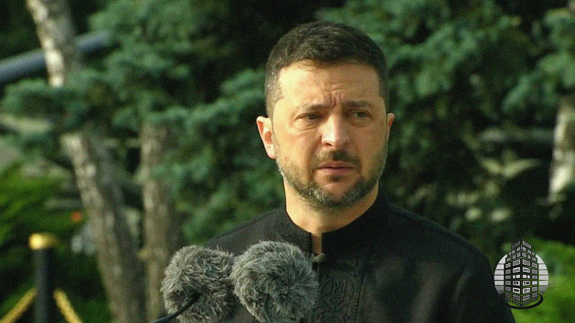 Зеленський на День Державного прапора: «Ми свою землю не подаруємо окупанту»