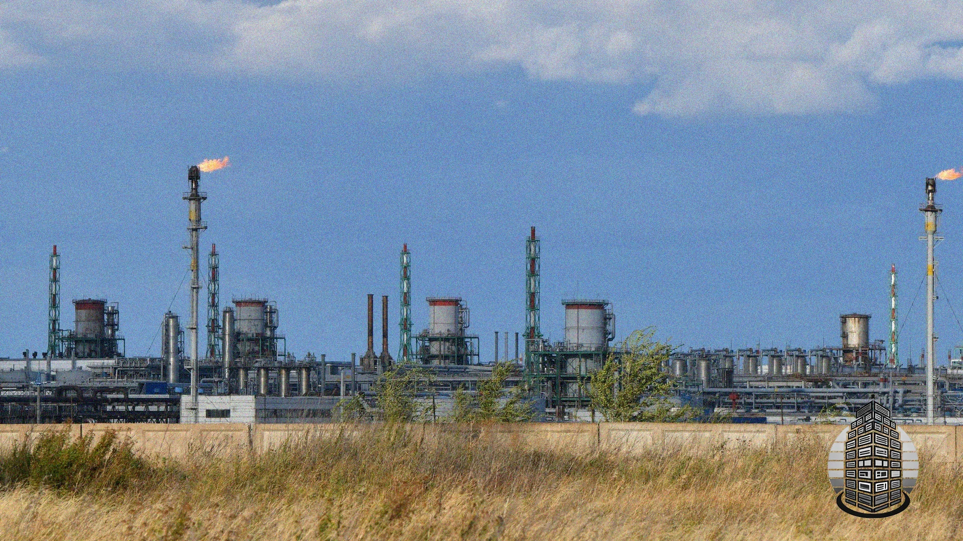 Газопереробний завод у РФ призупинив постачання газу з Казахстану після атаки дронів