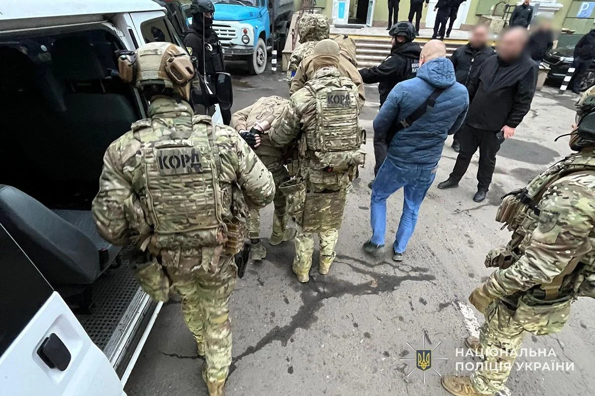 У Тернополі затримали військових, яких підозрюють у катуваннях, розбоях і вимаганнях