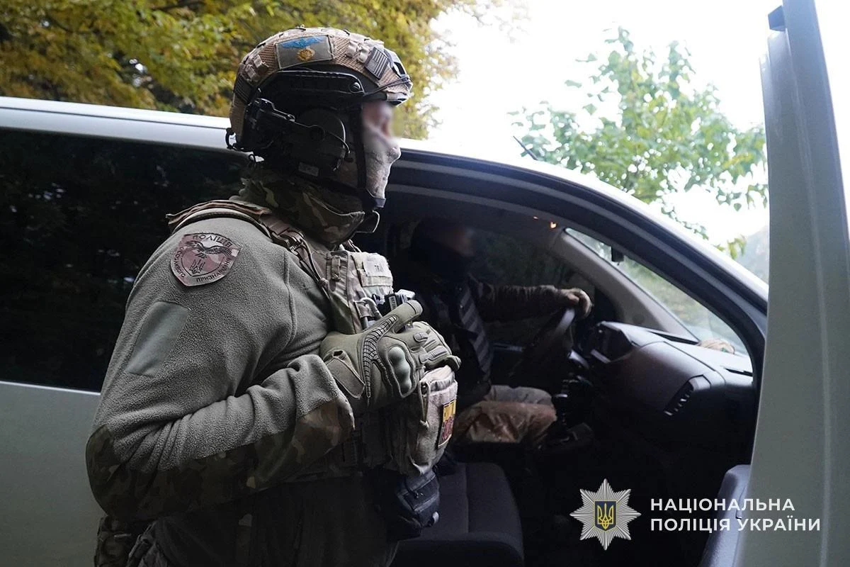 У Тернополі затримали військових, яких підозрюють у катуваннях, розбоях і вимаганнях
