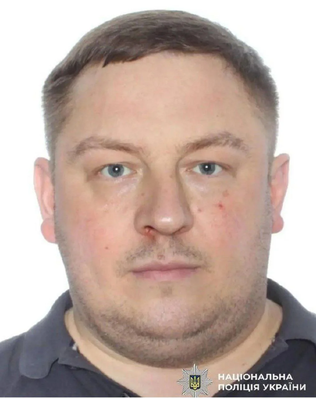 У Києві поліцейський прихопив із роботи сотні тисяч доларів і зник: подробиці скандалу