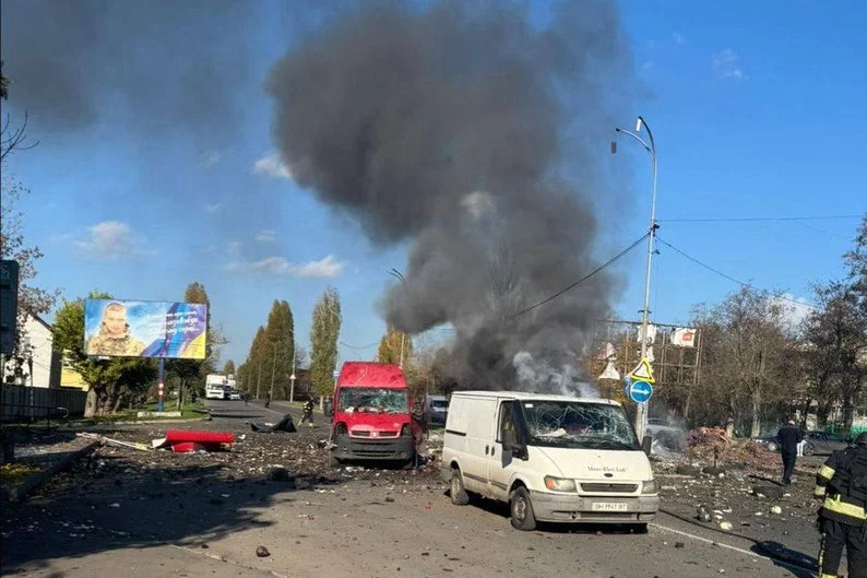 РФ атакувала дронами ринок у Чорноморську: є загиблі та поранені