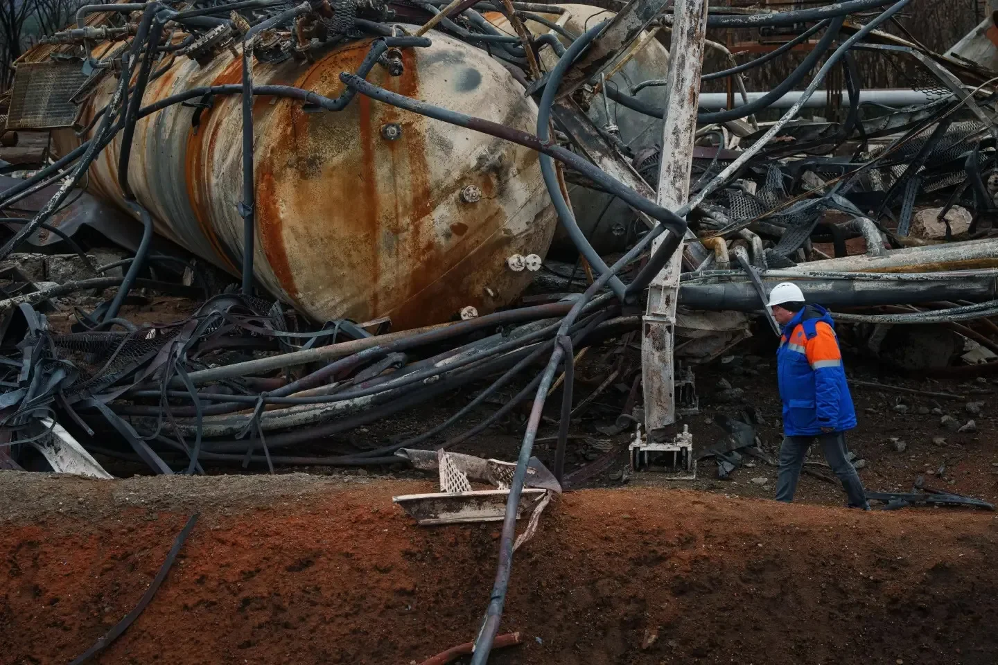 “Боляче дивитися”: AP показало масштаби руйнувань газової інфраструктури України